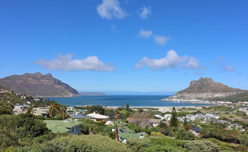 To Let 4 Bedroom Property for Rent in Berg En Dal Western Cape